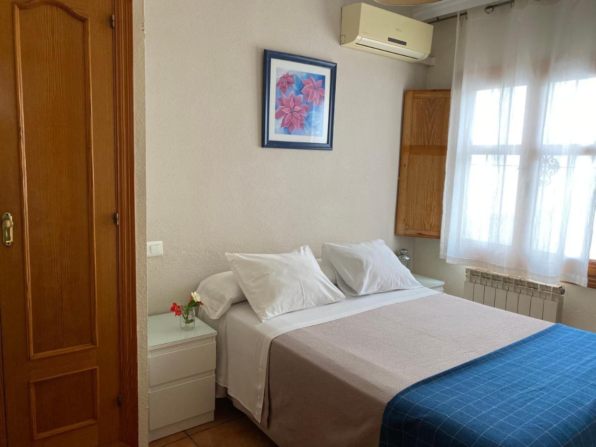 Hostal Moscatel Malaga Zewnętrze zdjęcie