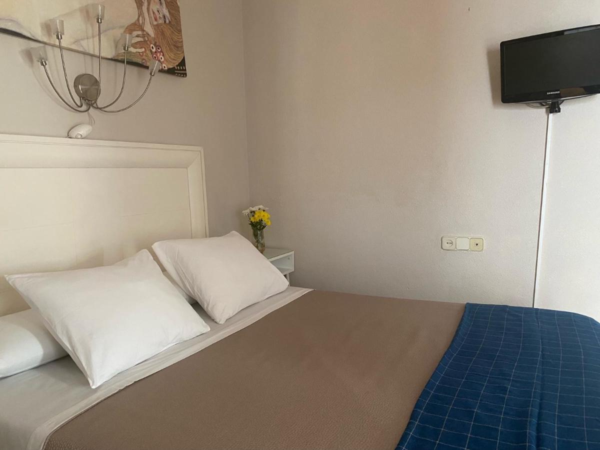 Hostal Moscatel Malaga Zewnętrze zdjęcie